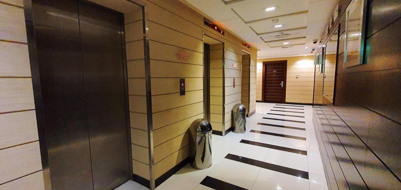 Tulip Hotel Apartments Dubai Ngoại thất bức ảnh